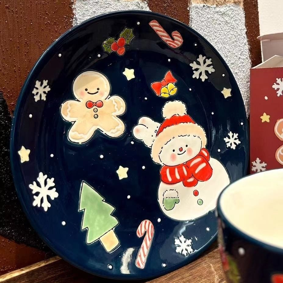 Piatto in ceramica dipinto a mano raffigurante un pupazzo di neve natalizio