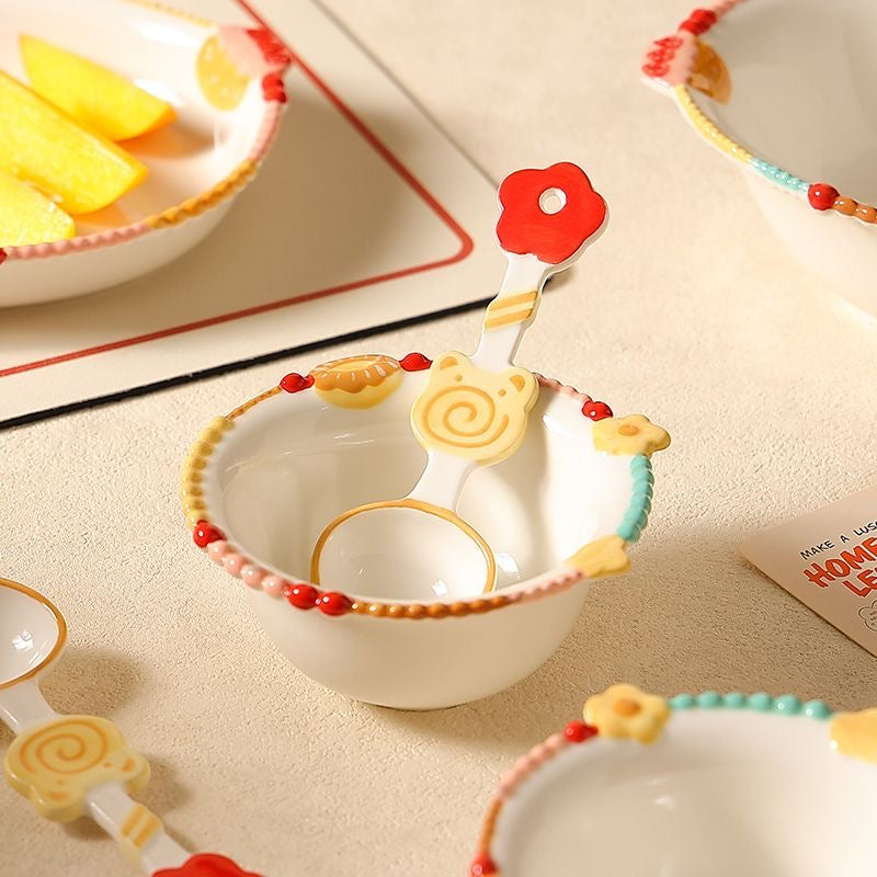 Ciotola in ceramica a forma di gattino colorato