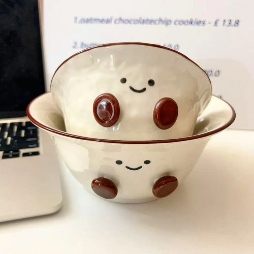 Ciotole in ceramica a forma di fave di cacao