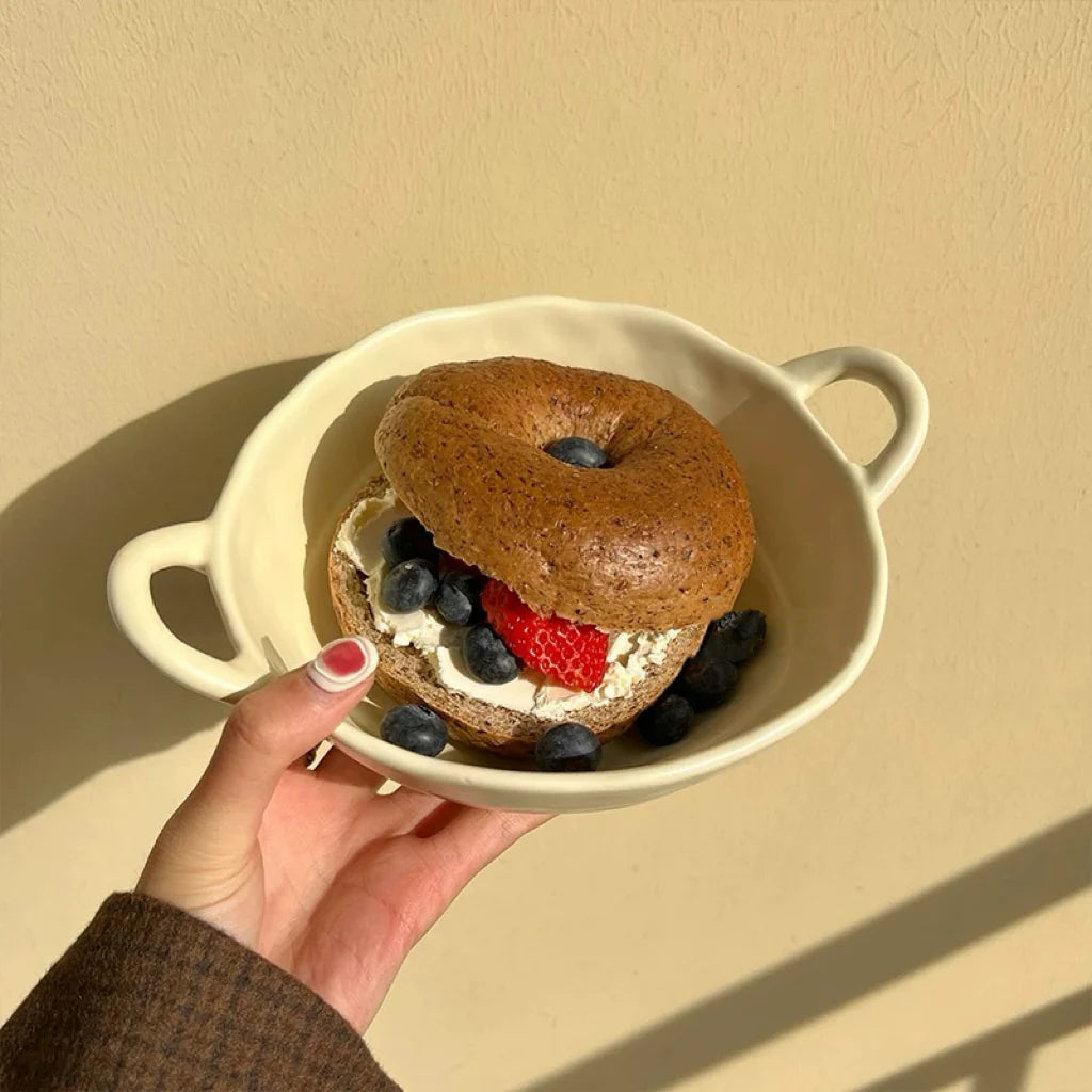 Ciotola in ceramica color macaron con manico - capacità 650 ml