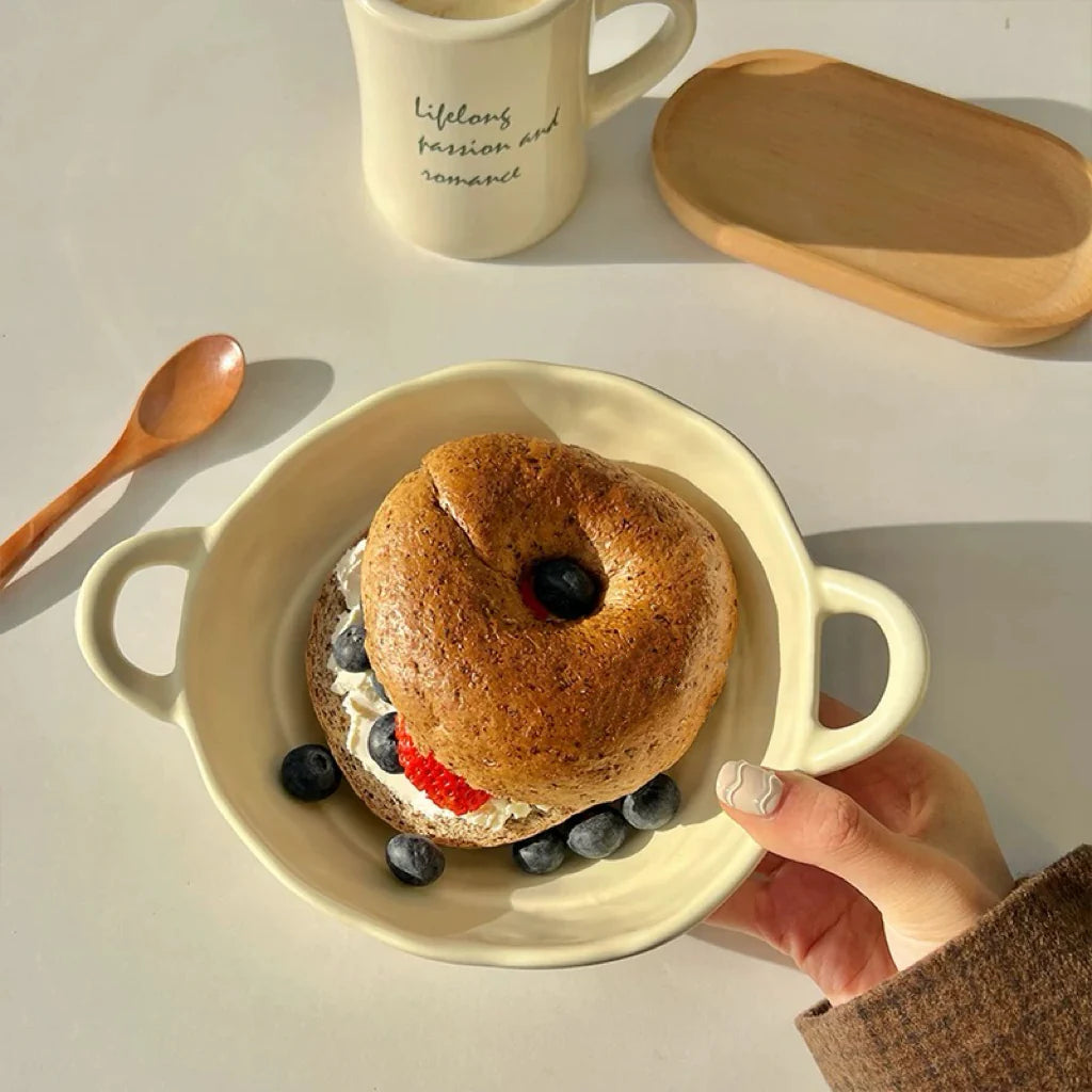 Ciotola in ceramica color macaron con manico - capacità 650 ml